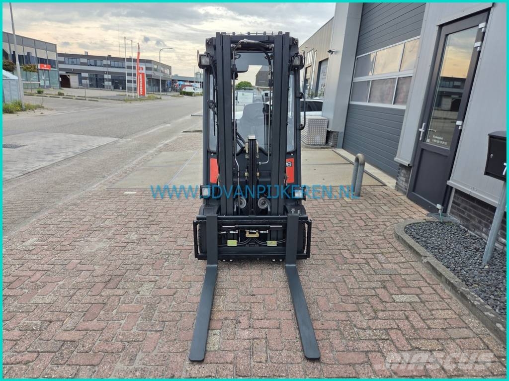 Linde H18D-01 diesel triplex4.6m+shift+4xhydraulic+cabin Chariots diesel