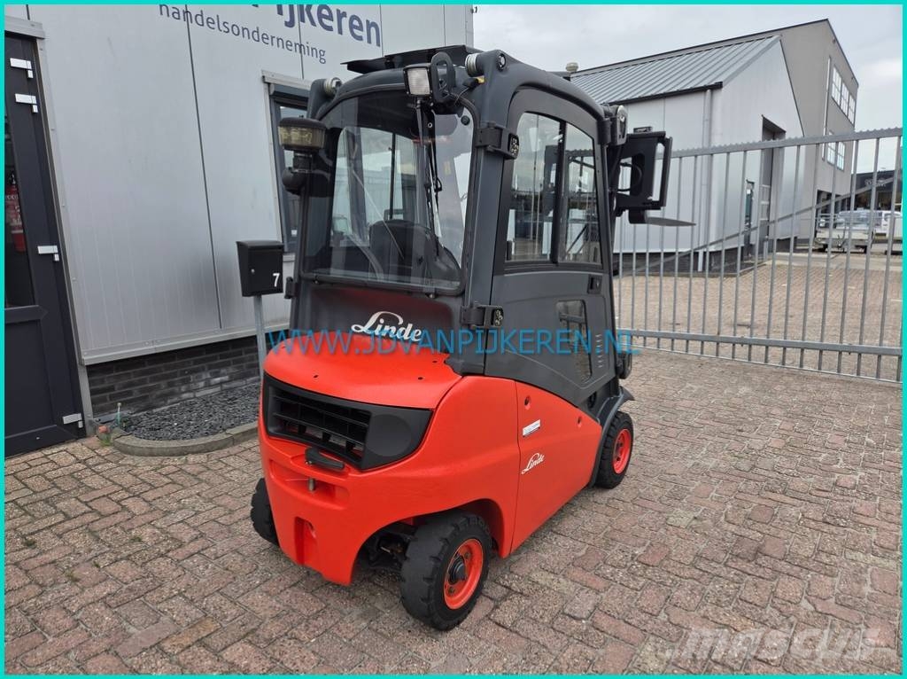 Linde H18D-01 diesel triplex4.6m+shift+4xhydraulic+cabin Chariots diesel