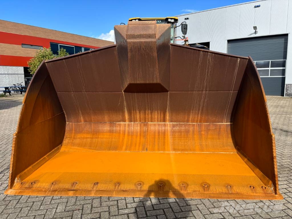 Volvo L 260 H Hjullastere