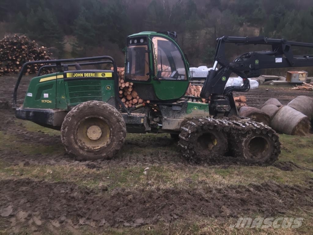 John Deere 1170 E Харвестери
