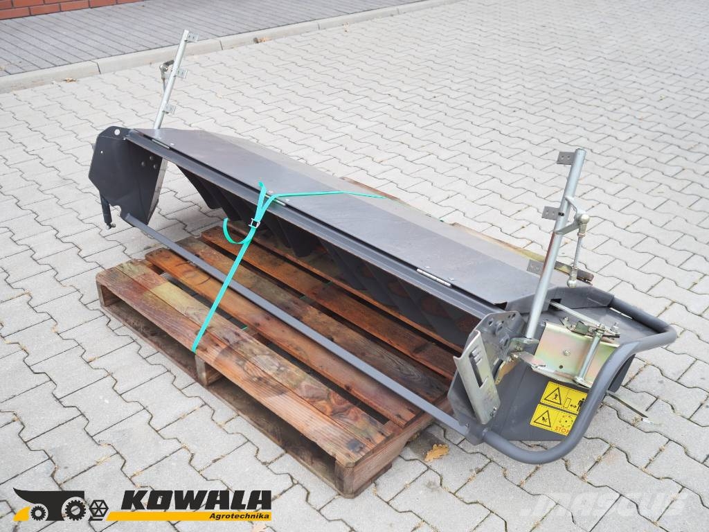 CLAAS Tucano - standard spreader Acessórios de ceifeiras debulhadoras