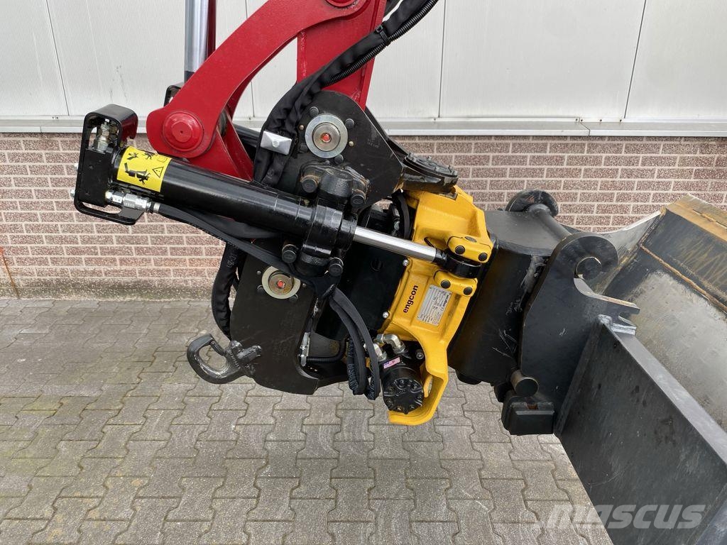 Yanmar SV100-7 incl. vaste Engcon (serv. 58382) Midigraafmachines 7t - 12t