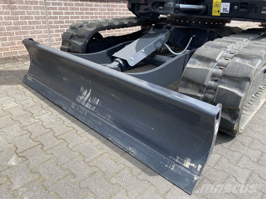 Yanmar SV100-7 incl. vaste Engcon (serv. 58382) Midigraafmachines 7t - 12t