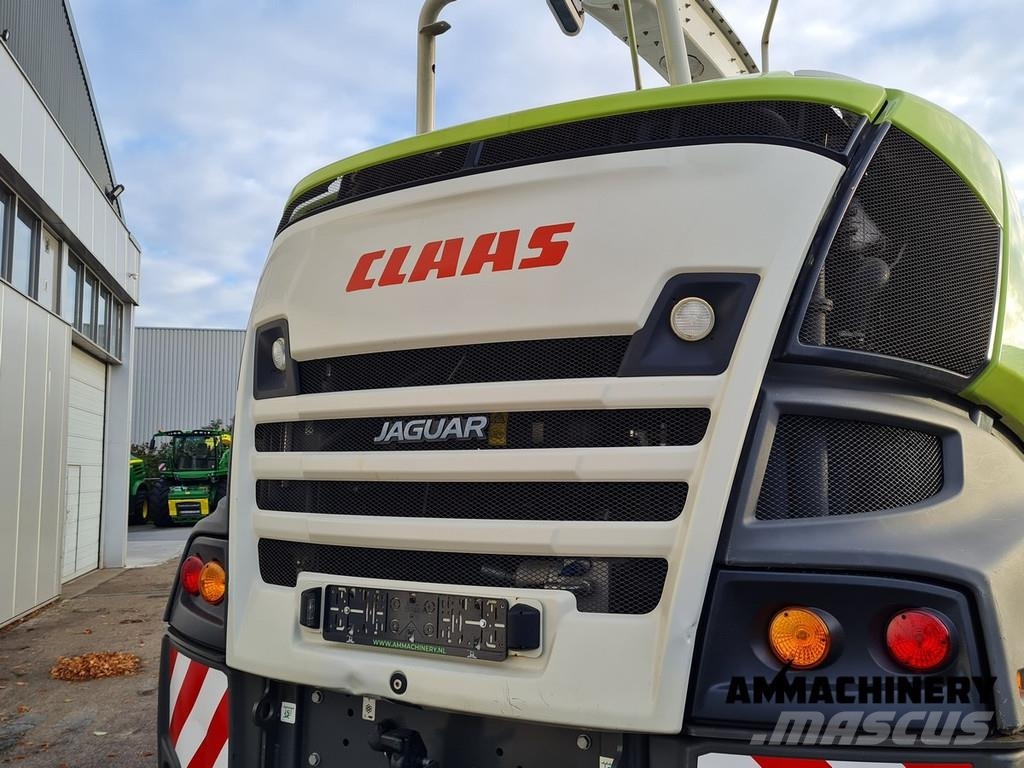 CLAAS Jaguar 940 498 including Kemper 360 Plus 牧草收穫機