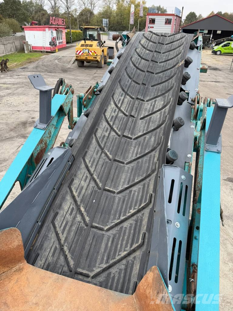 PowerScreen Warrior 800 Mobiiliseulat