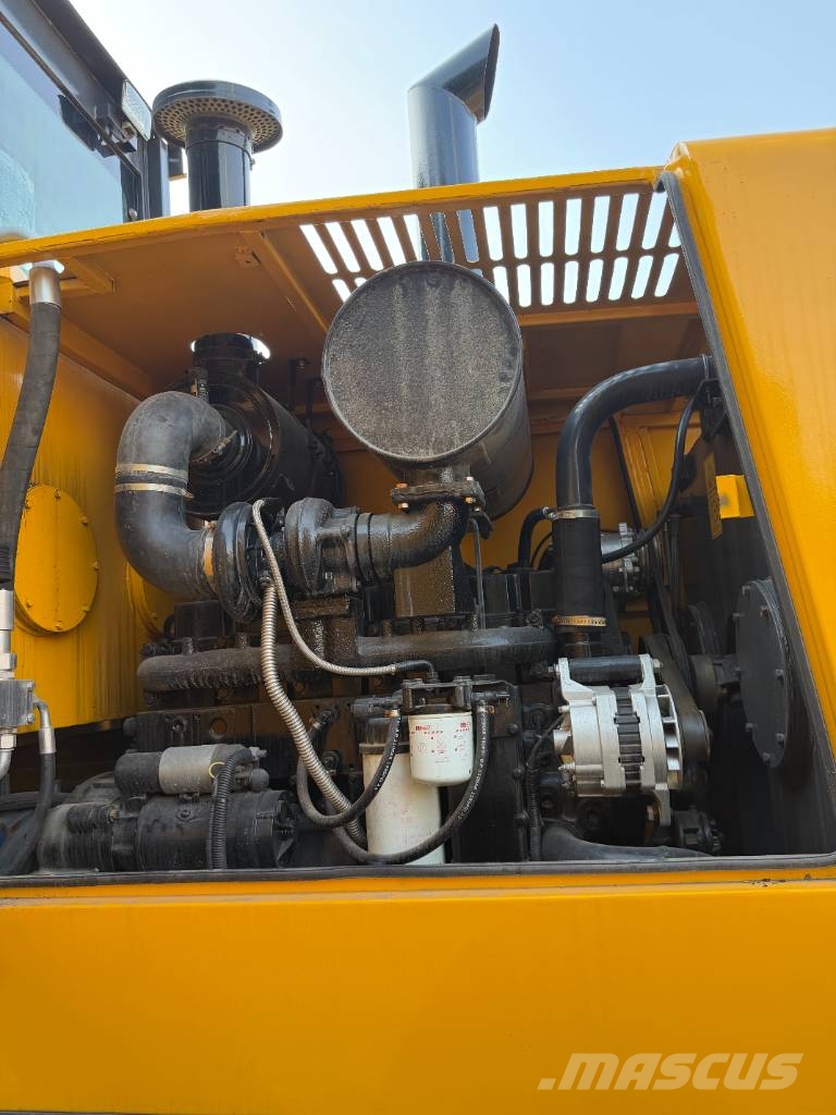 XCMG GR2153 Plenty of wheel loaders in stock Grejdery