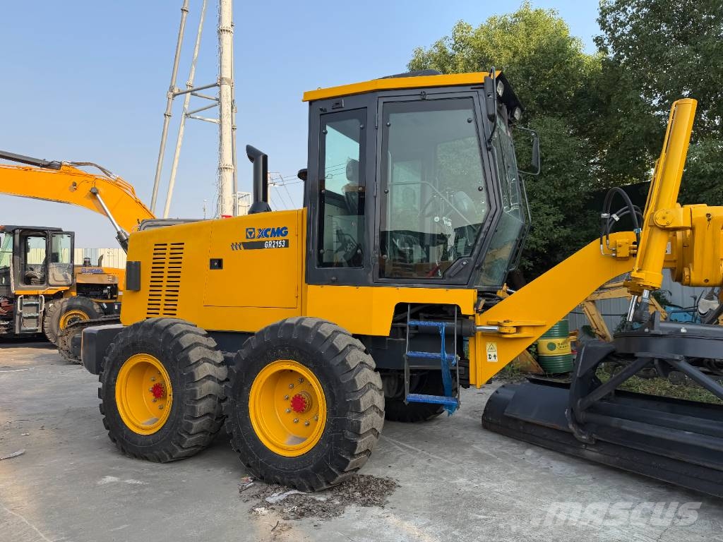 XCMG GR2153 Plenty of wheel loaders in stock Grejdery