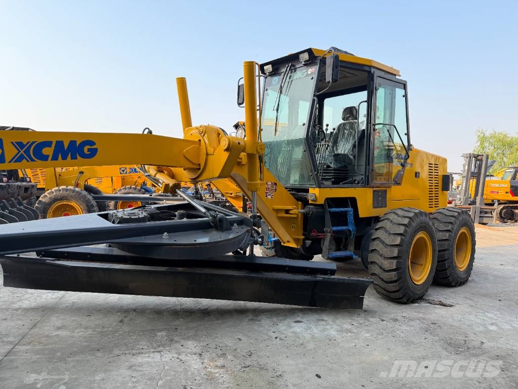 XCMG GR2153 Plenty of wheel loaders in stock Grejdery