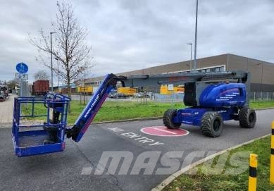 JLG 800 AJ Коленчатые подъемники