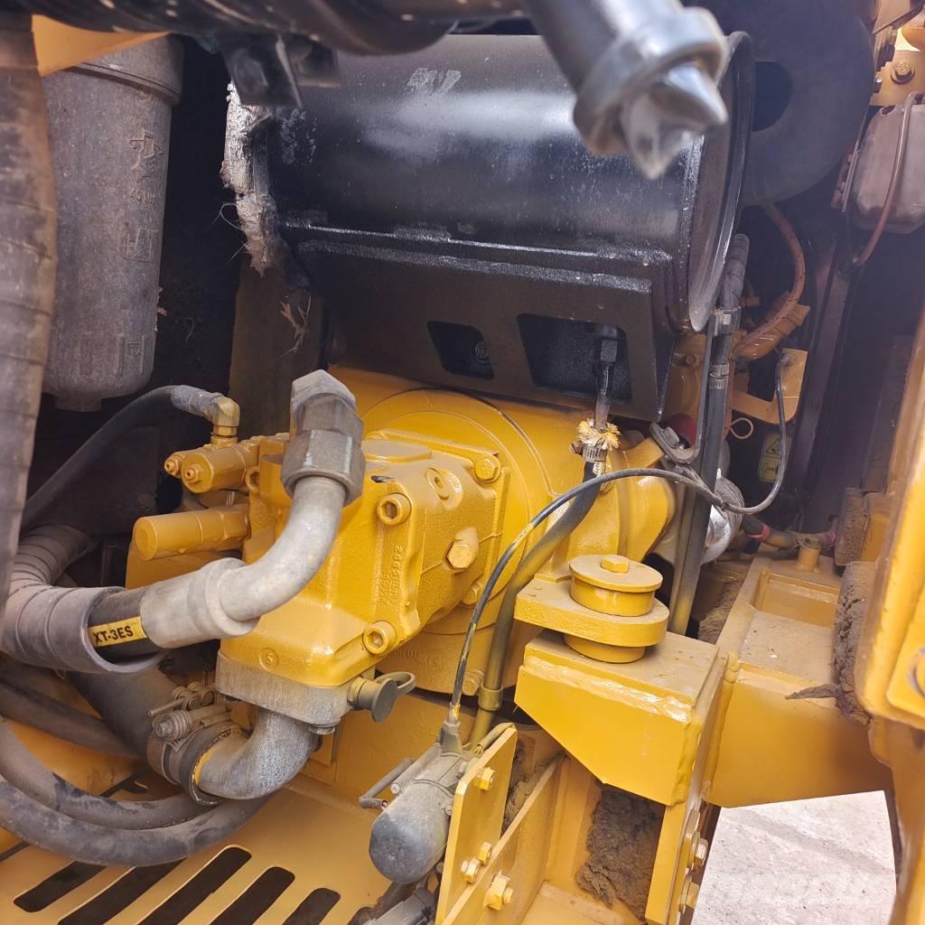 CAT 305.5 E    Shanghai largest supplier Mini bagri <7t