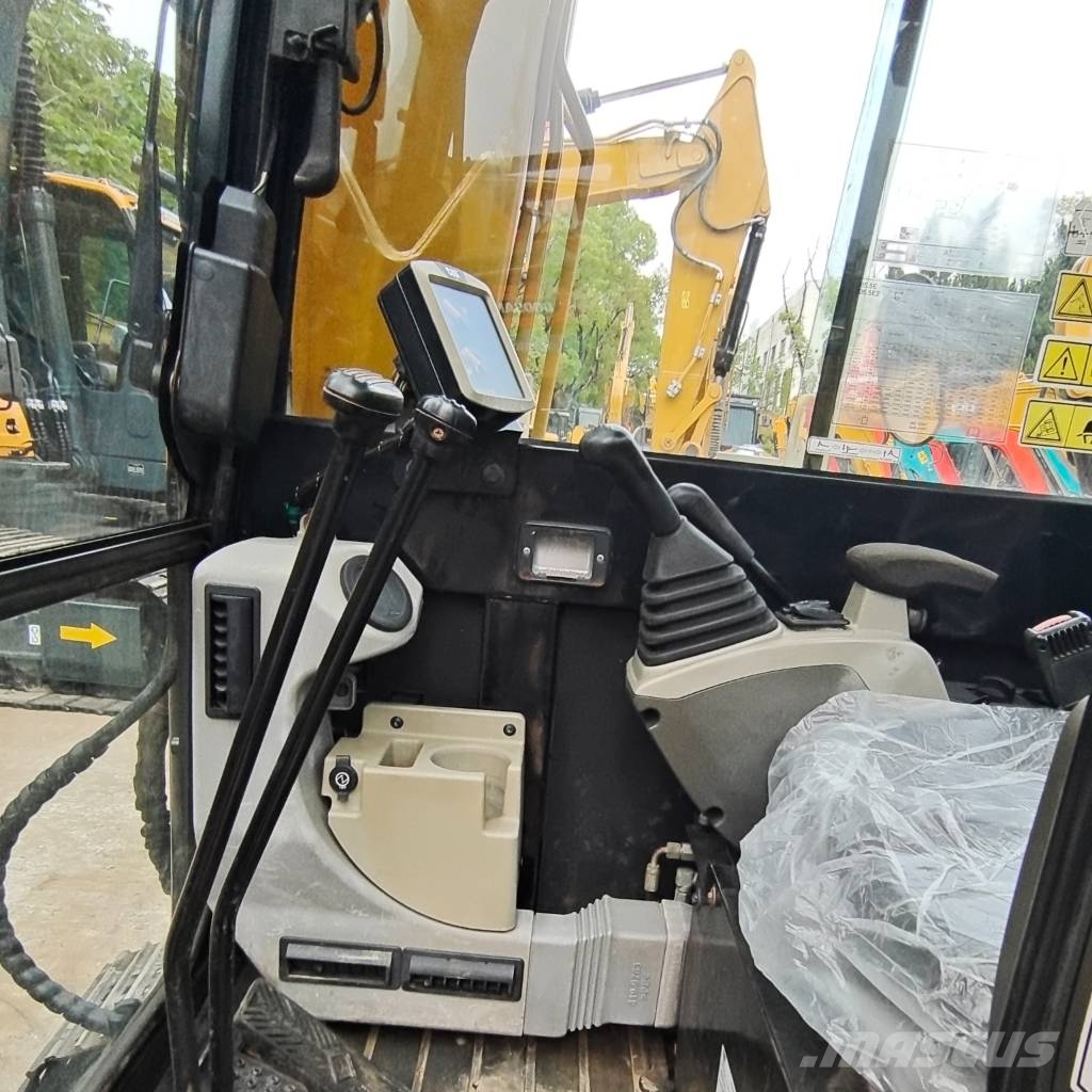 CAT 305.5 E    Shanghai largest supplier Mini bagri <7t