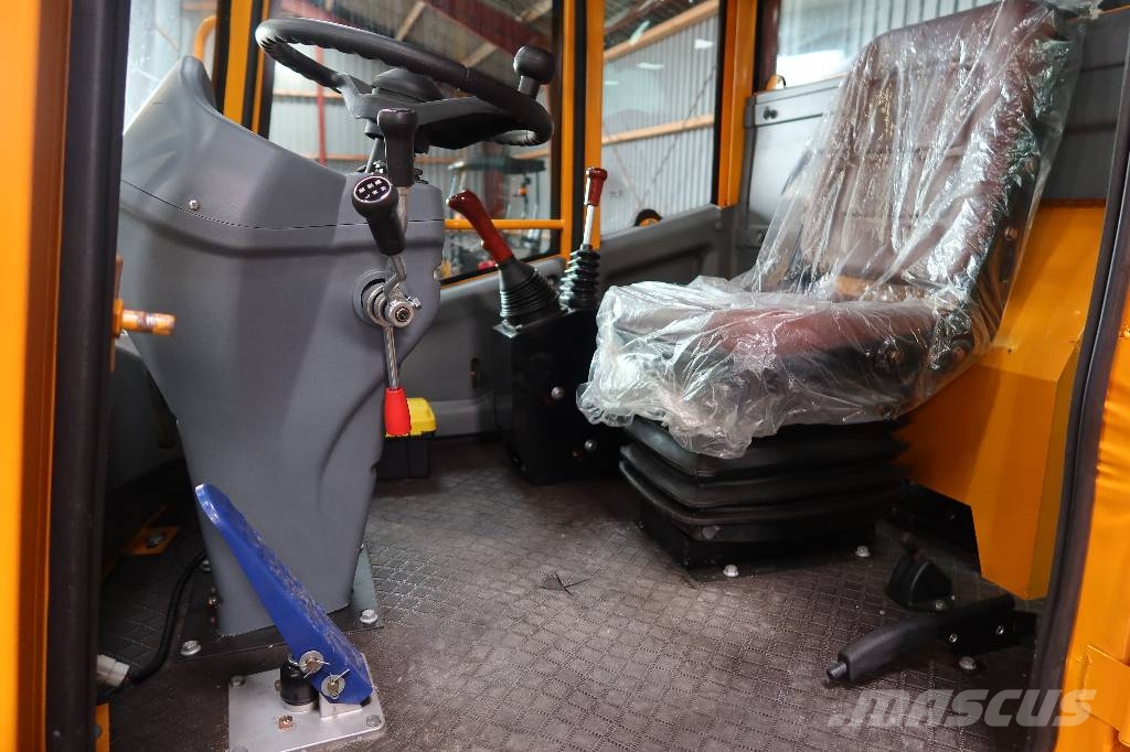 GAFFELTRUCK TERRÆNGÅENDE Vanterenski viljuškar