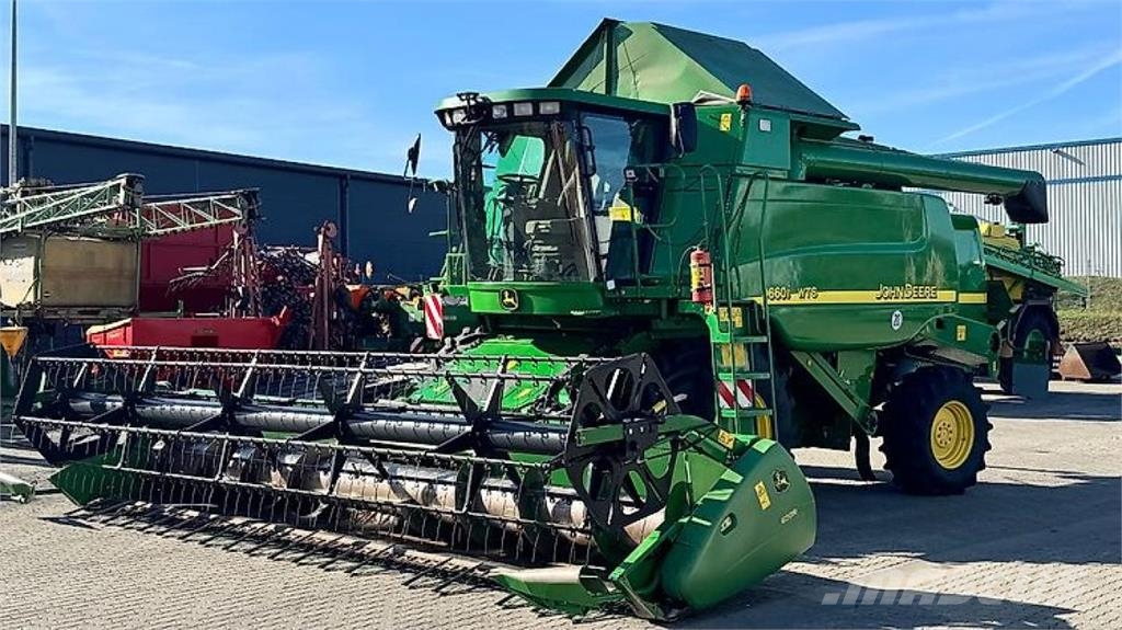 John Deere WTS9660i Kombájnok