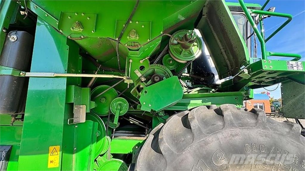 John Deere WTS9660i Kombájnok