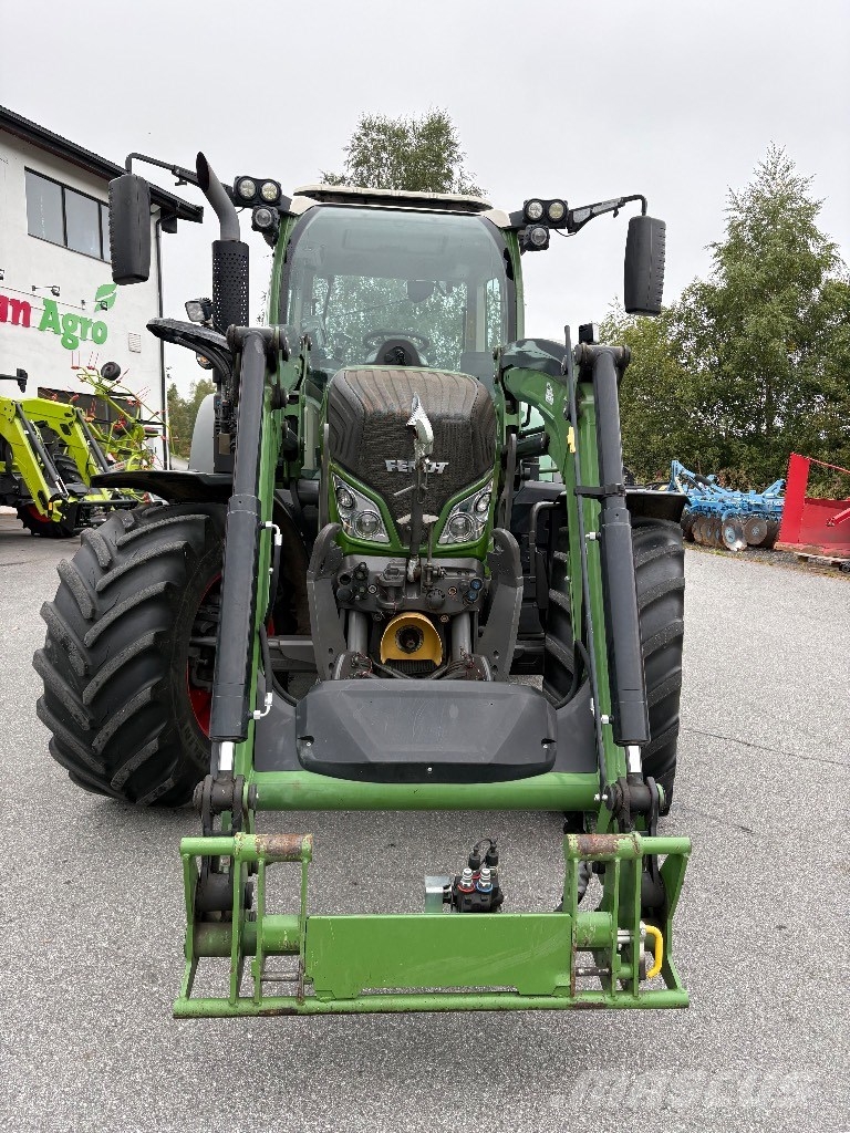 Fendt 516 Profi Tractoren