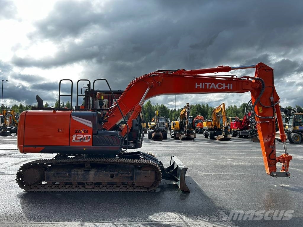 Hitachi ZX 130-7 / Puskulevy, Rasvari, Pienet tunnit! Εκσκαφείς με ερπύστριες