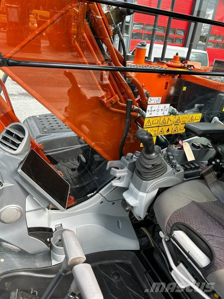 Hitachi ZX 130-7 / Puskulevy, Rasvari, Pienet tunnit! Εκσκαφείς με ερπύστριες