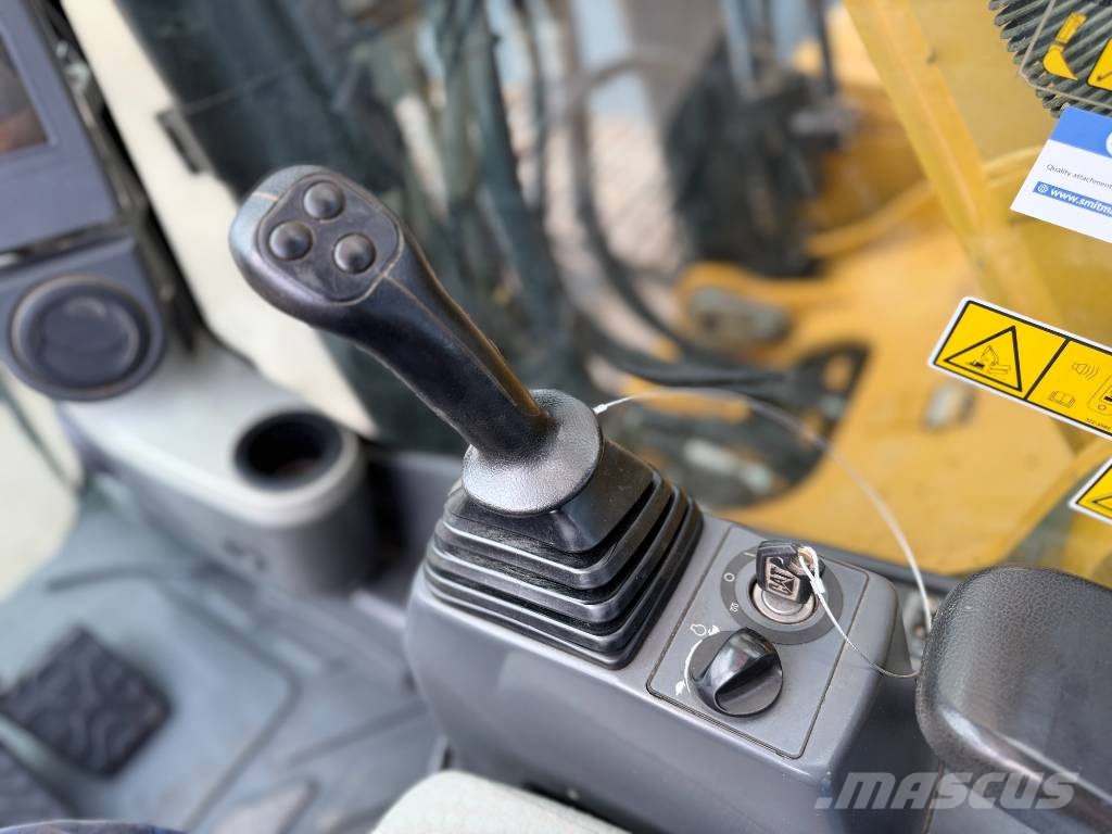 CAT 336D L Paletli ekskavatörler