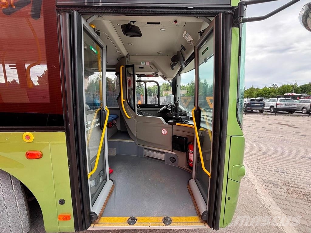Volvo B5LHC 7900 4x2 33 SEATS / HYBRID / AC Stadsbussar