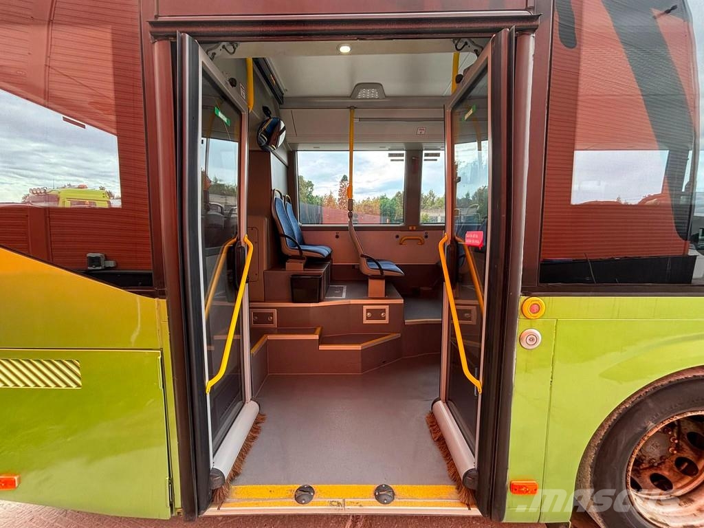 Volvo B5LHC 7900 4x2 33 SEATS / HYBRID / AC Stadsbussar