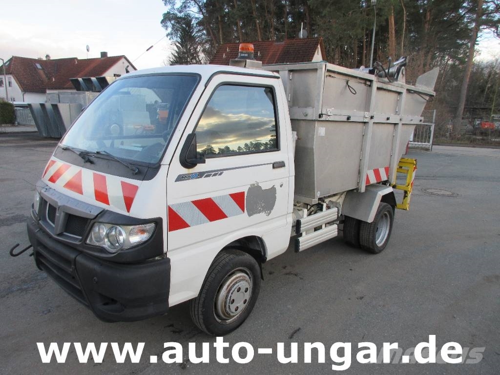 Piaggio Porter Maxxi D120 Müllwagen 3.5m³ Lifter Presse Kamioni za otpad