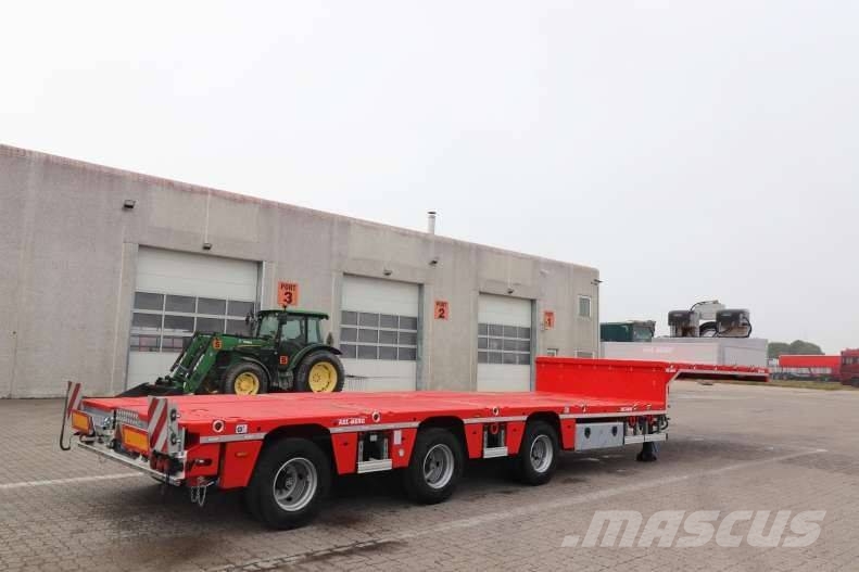 KEL-BERG S650Y Kransemi - Hydraulisk tvangsstyring その他セミトレーラー
