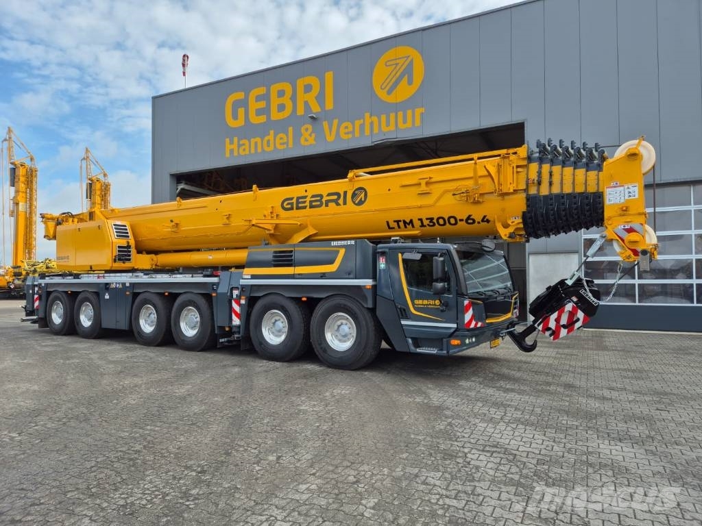 リープヘル LTM1300-6.4, 2025, Barneveld, Gelderland, オランダ