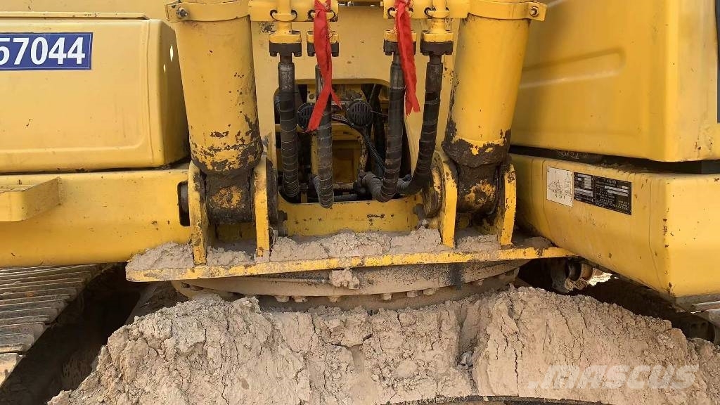 Komatsu PC 220-8 Εκσκαφείς με ερπύστριες
