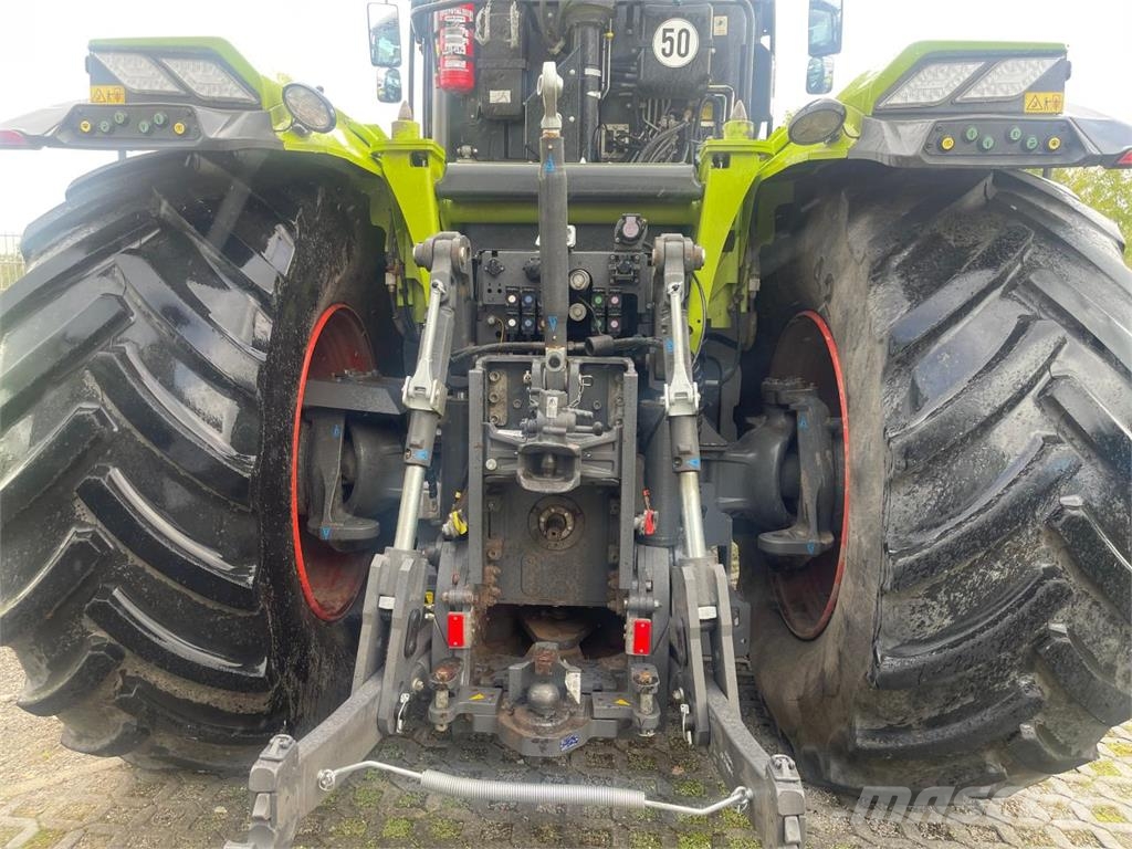 CLAAS Xerion 4200 VC Traktorji