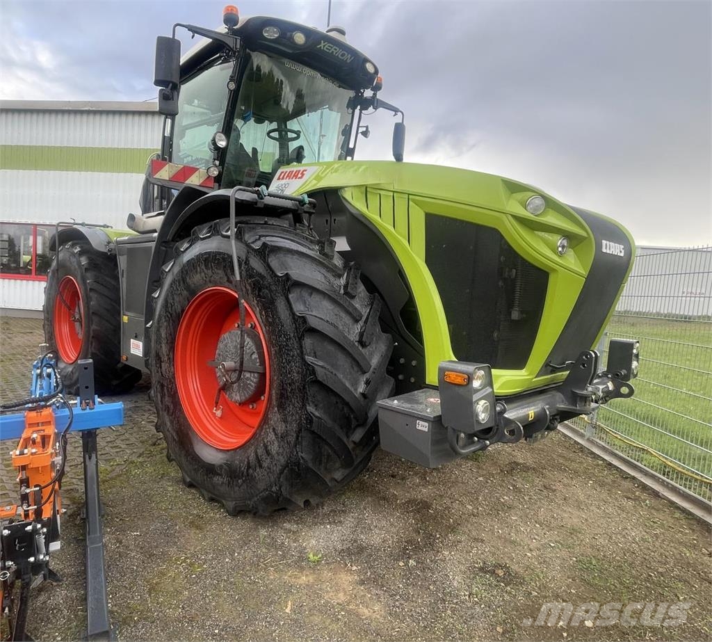 CLAAS Xerion 4200 VC Traktorji