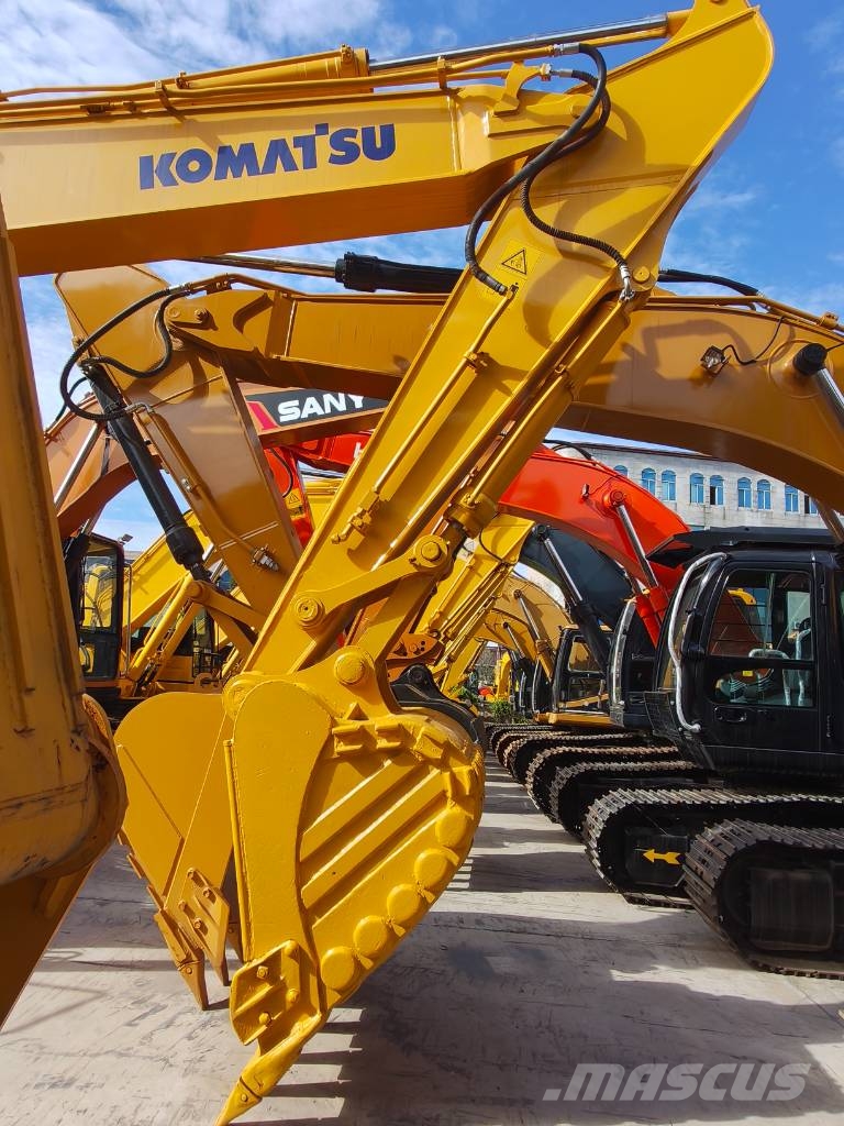 Komatsu PC 220-7 Εκσκαφείς με ερπύστριες