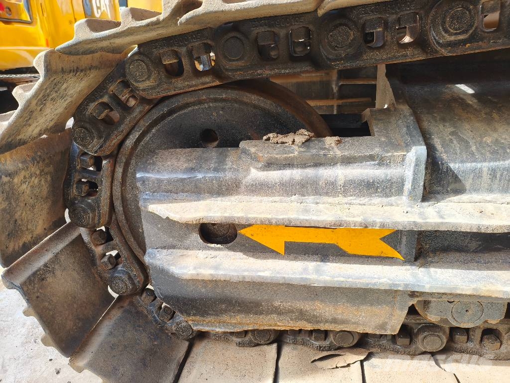 Komatsu PC 220-7 Εκσκαφείς με ερπύστριες