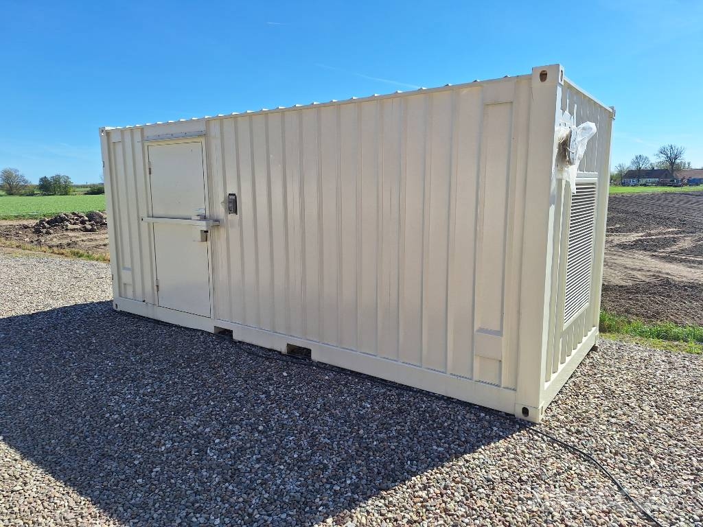 Volvo Penta - Stamford 450 kVA Dieselgeneraattorit