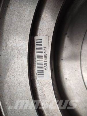 CLAAS Axion 810 (5801398471) flywheel Motoren