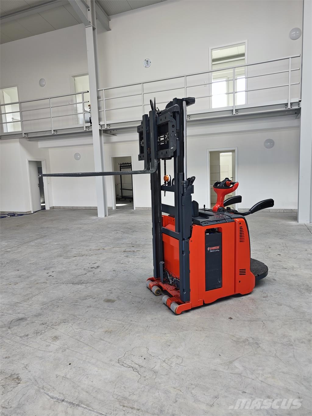 Linde L06 AC AP Ajettavat pinoamisvaunut
