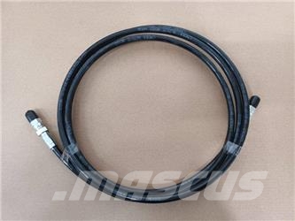 CAT HOSE 2,38m 418-6439 Motory