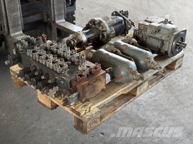 Liebherr LH 26 HYDRAULIC VALVE BLOCK Hydraulik