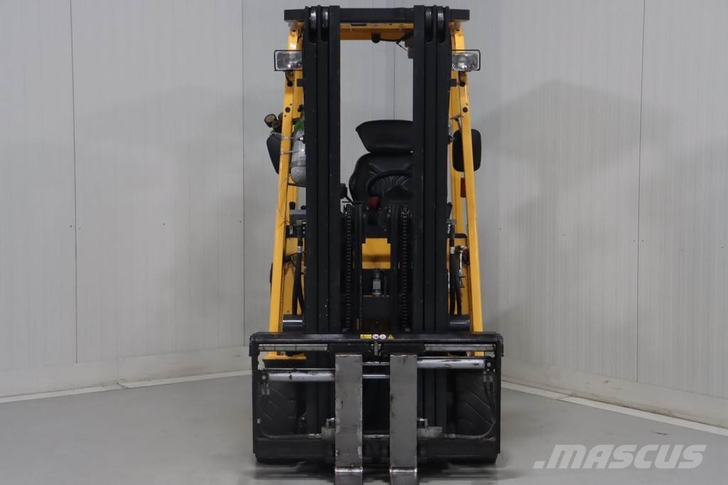 UniCarriers AG1N1L20H شاحنات ذات رافعات شوكية تعمل بالكهرباء