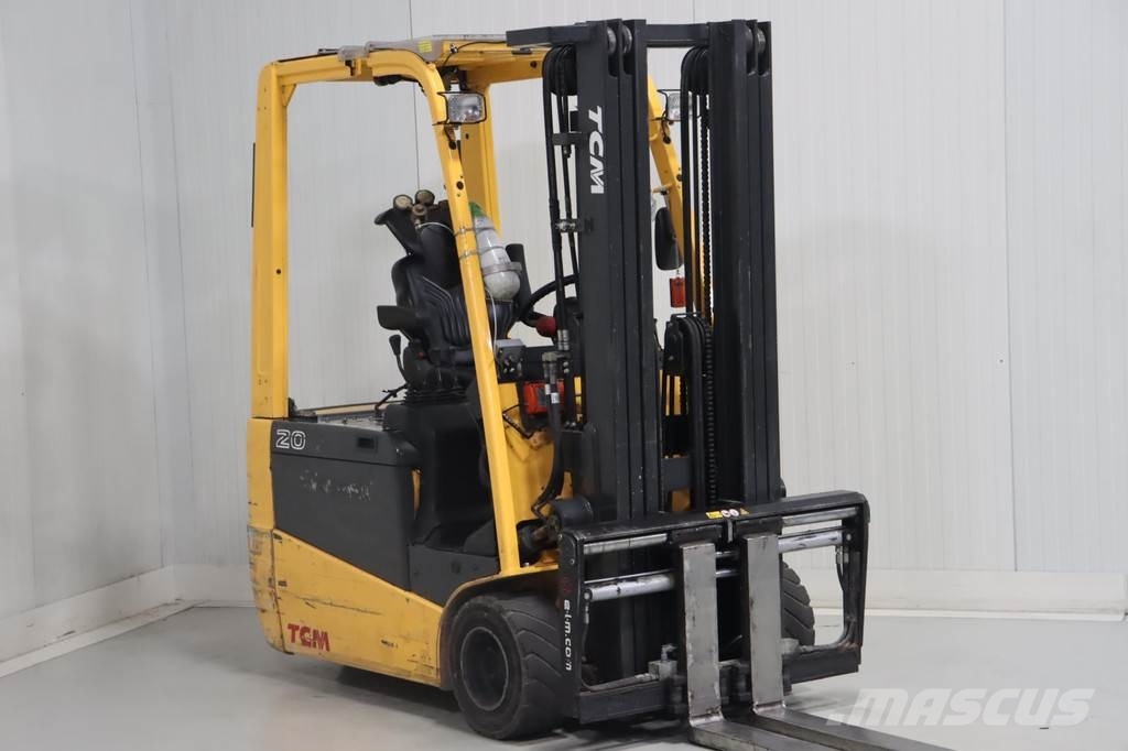 UniCarriers AG1N1L20H شاحنات ذات رافعات شوكية تعمل بالكهرباء
