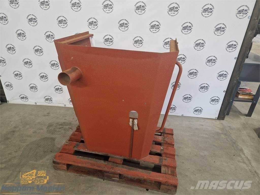 Rottne F9 med Iveco-motor シャーシ及びサスペンション