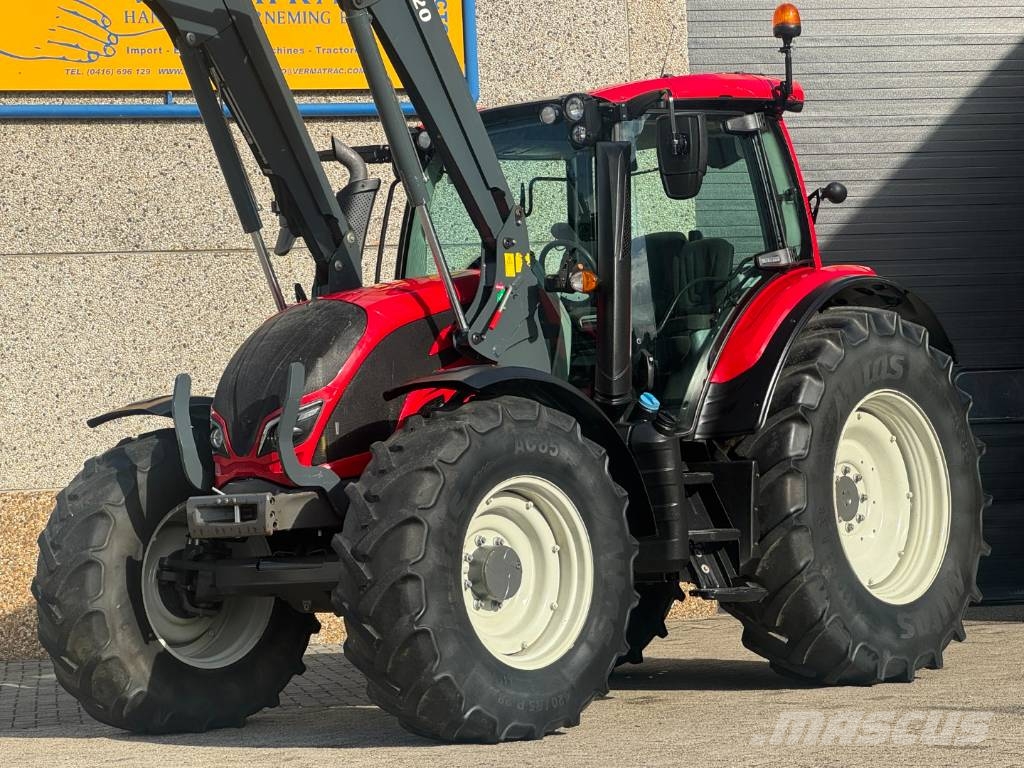Valtra N134 HiTech 5, Frontloader, airbrakes, 3692 hours! Traktori
