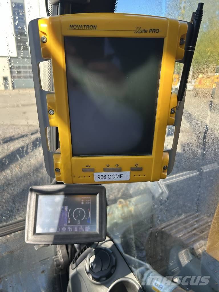 Liebherr R 926 Compact Litronic Kāpurķēžu ekskavatori