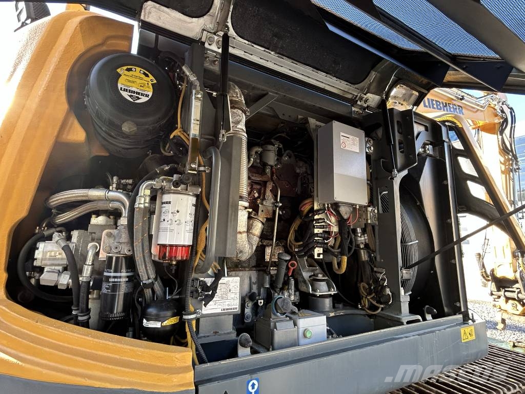 Liebherr R 926 Compact Litronic Kāpurķēžu ekskavatori