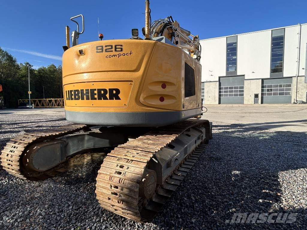 Liebherr R 926 Compact Litronic Kāpurķēžu ekskavatori