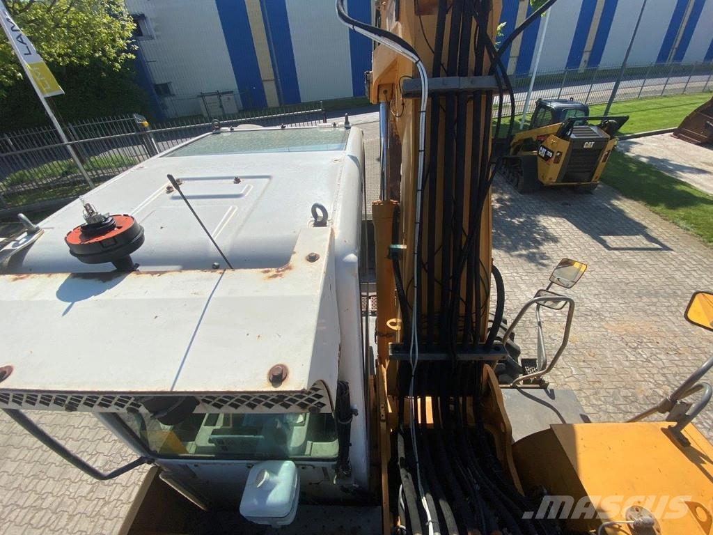 Liebherr A316 Litronic . Excavatoare cu roti