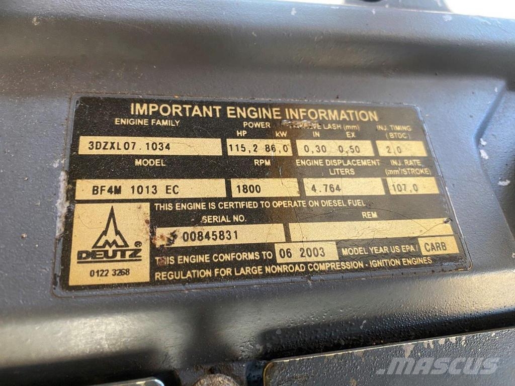 Liebherr A316 Litronic . Excavatoare cu roti