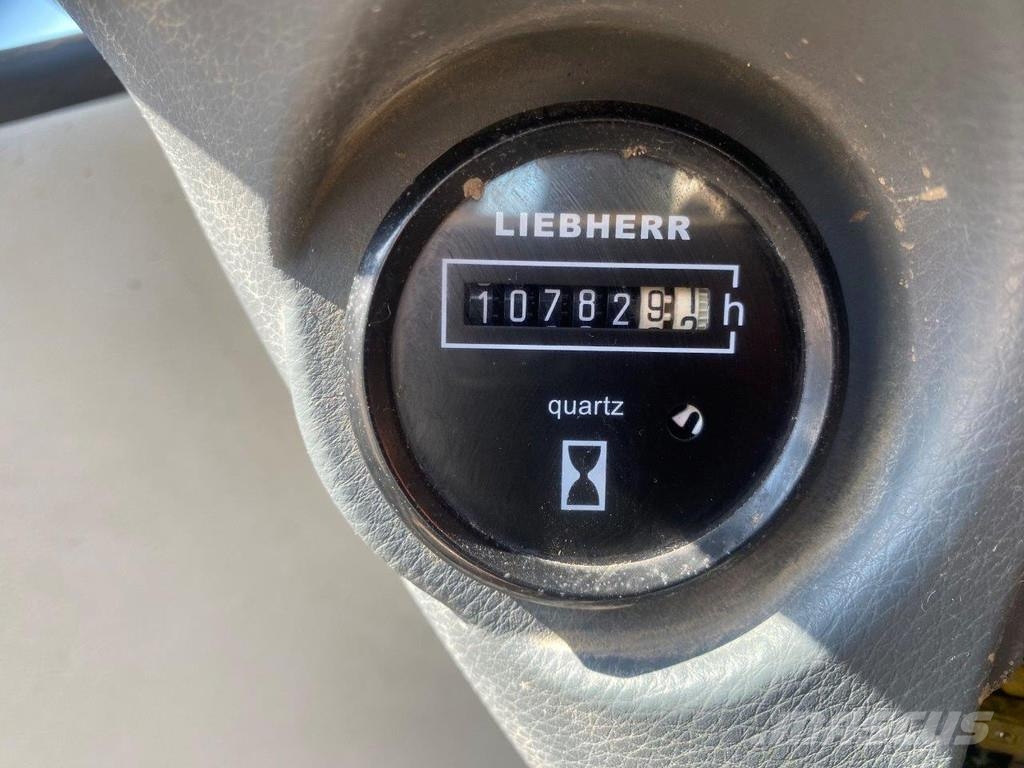 Liebherr A316 Litronic . Excavatoare cu roti