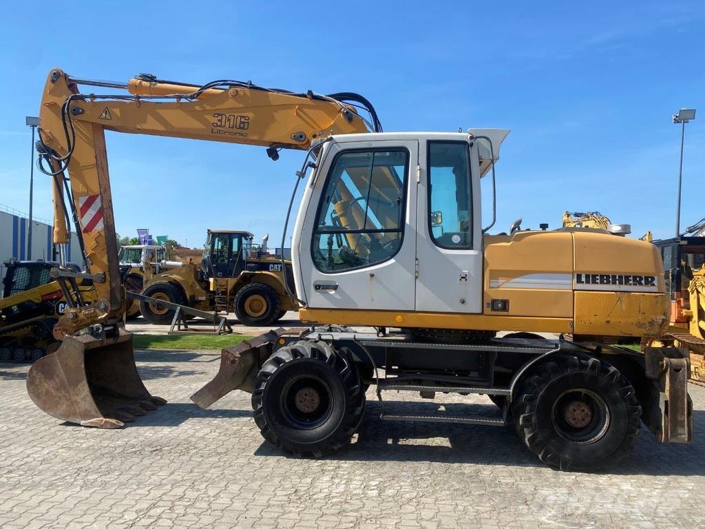 Liebherr A316 Litronic . Excavatoare cu roti