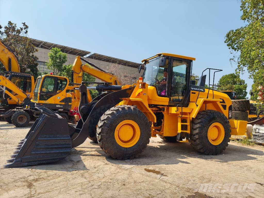 Volvo L120G ホイールローダー・タイヤショベル