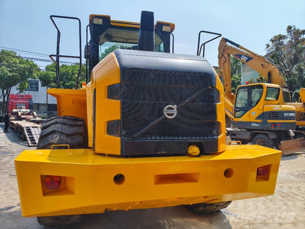 Volvo L120G ホイールローダー・タイヤショベル